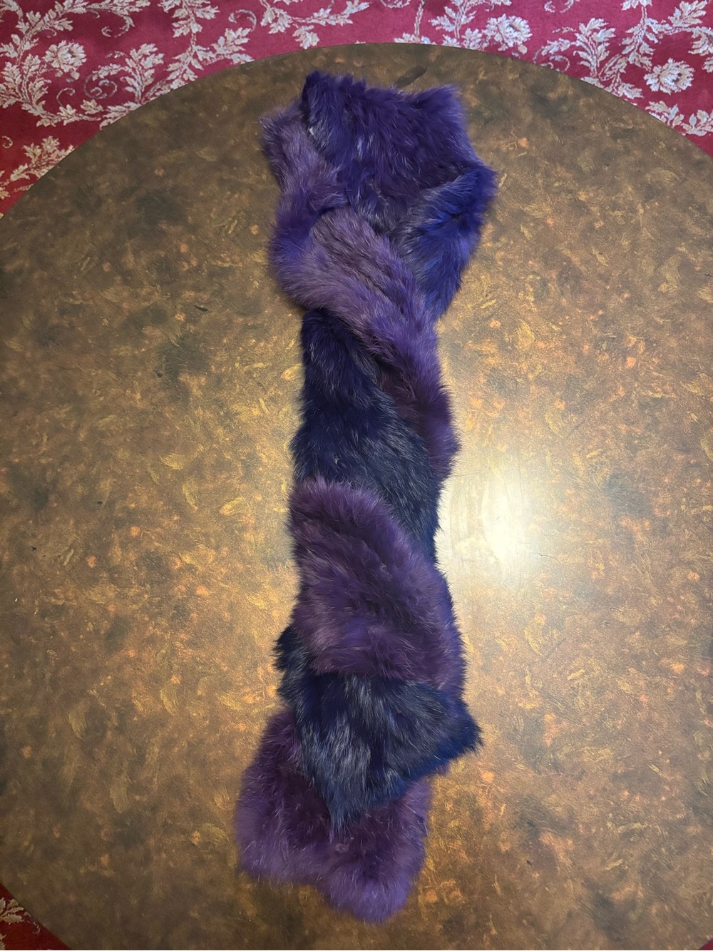 Jocelyn rabbit Fur Scarf in two tone purple Like New
